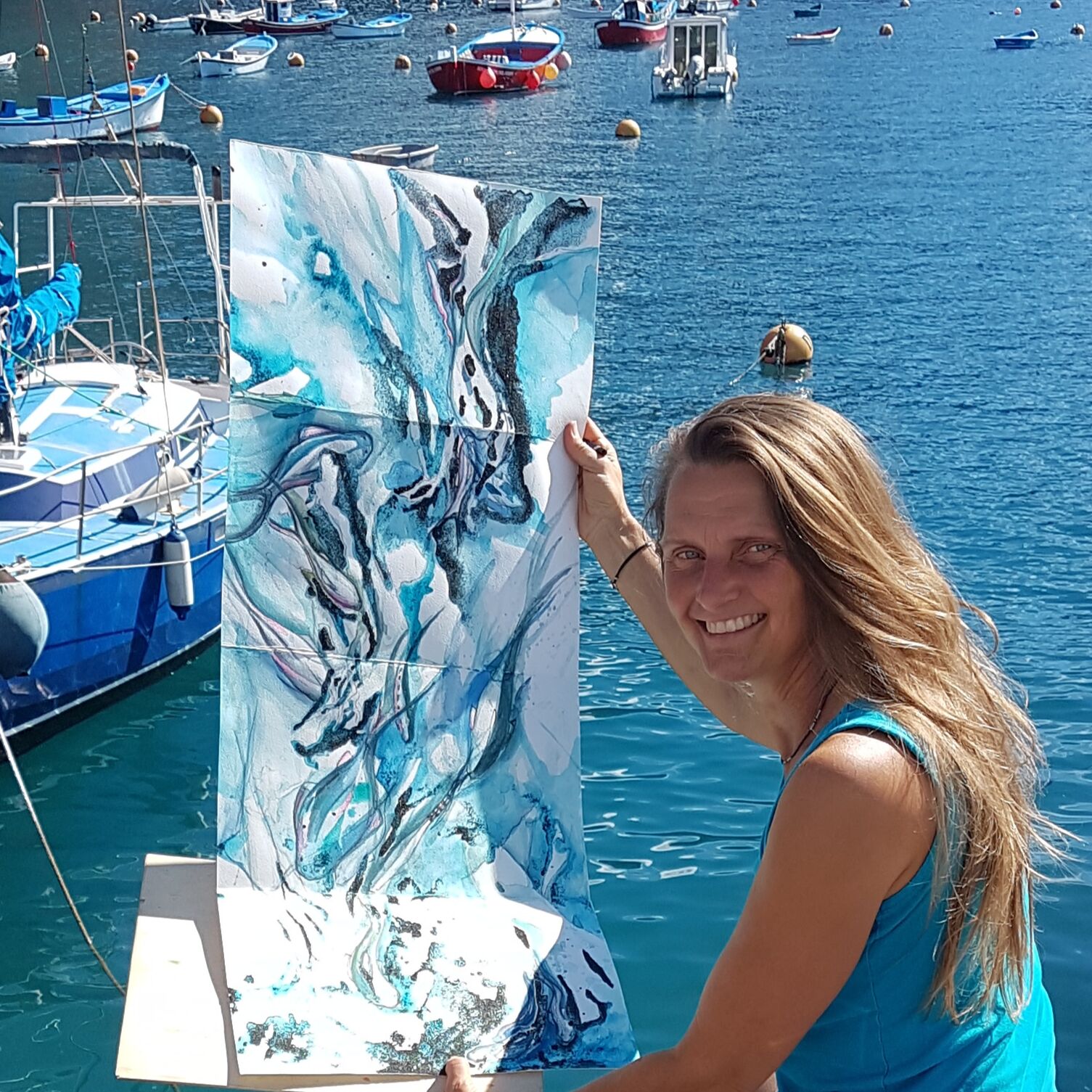 Kerstin Mempel malt am Wasser.