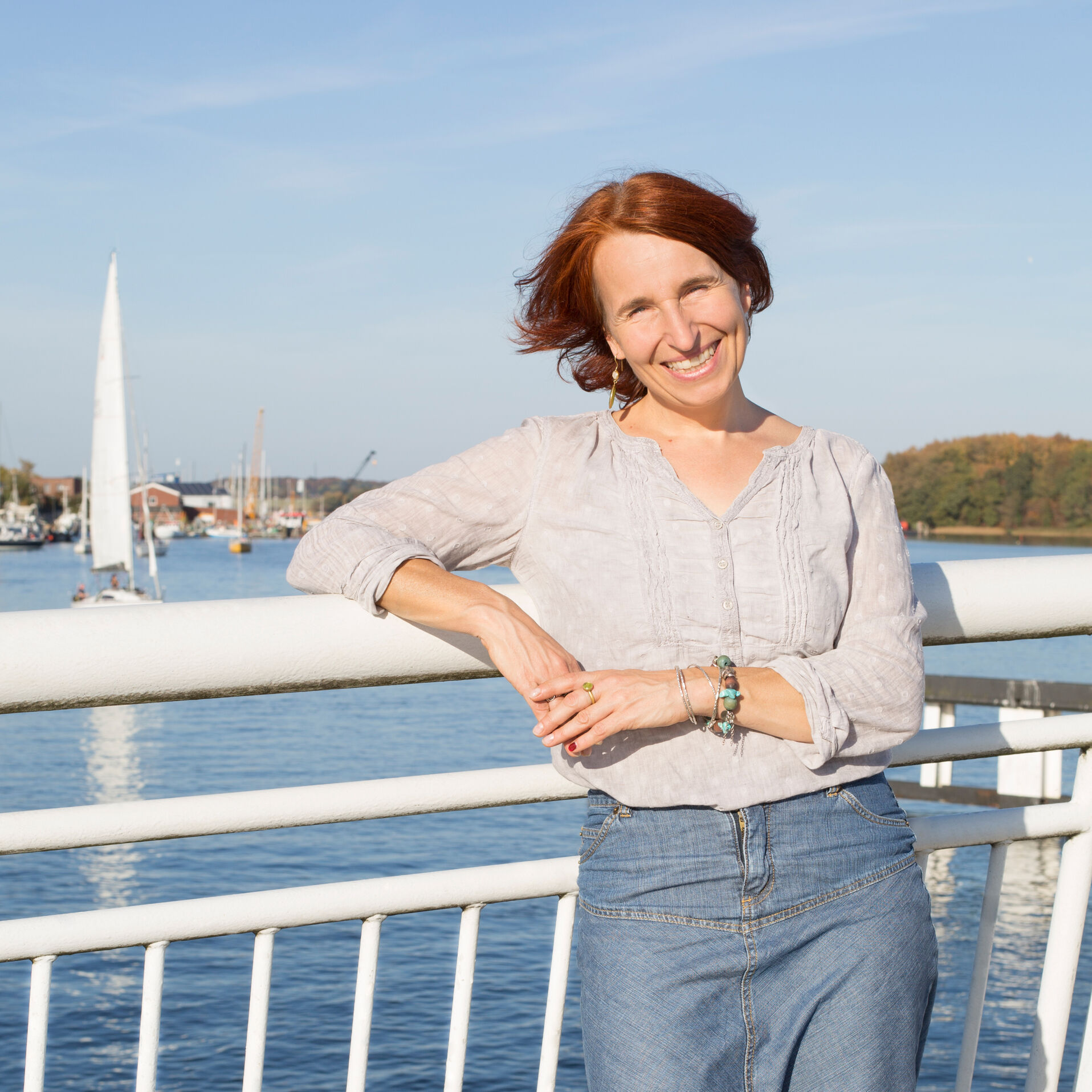 Christina Kohla auf der Brücke in Kappeln